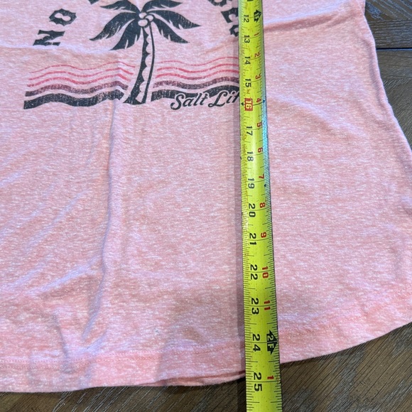 Salt Life Pink Tank Top with Palm Graphic - Picture 6 of 9
